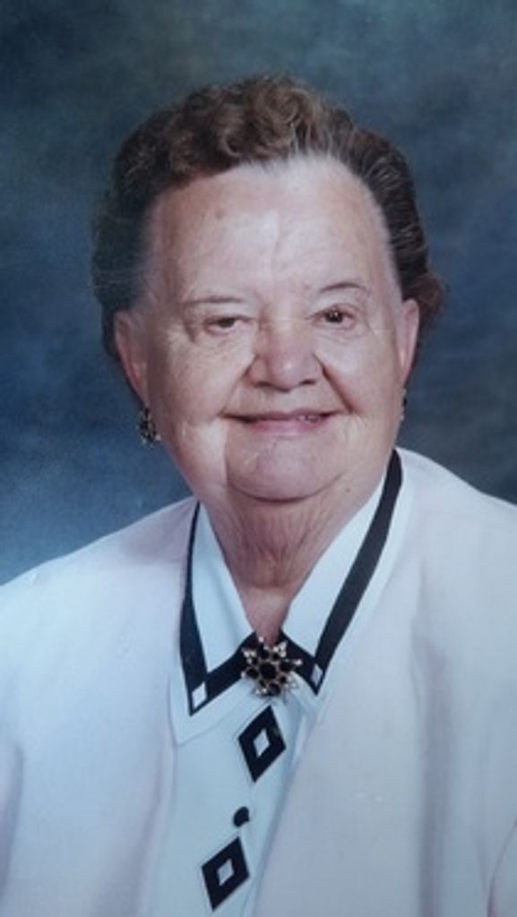 Bernadine W.E. (Behnfeldt)  Fry