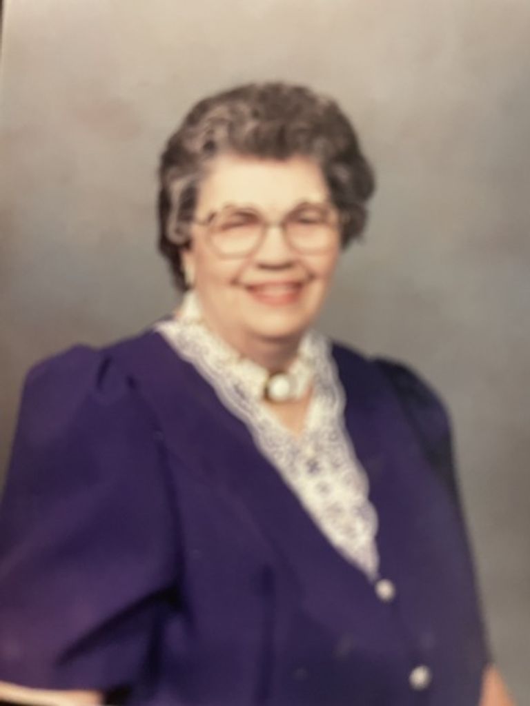 Eva Elizabeth Haumschild Profile Photo