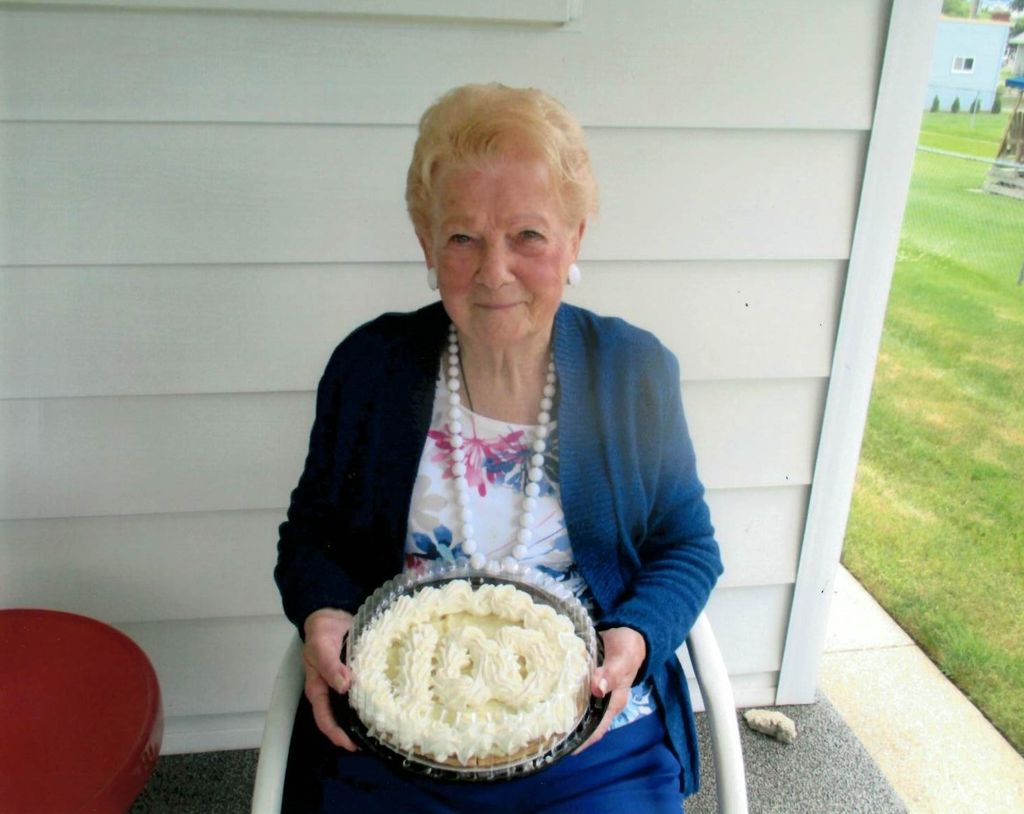 Lois Augusta Johnson Profile Photo