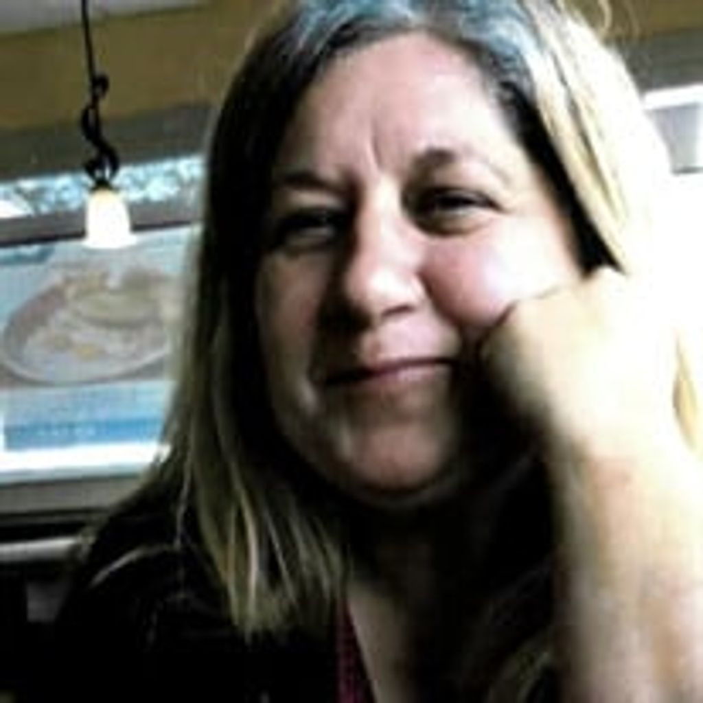 Angela Lecompte Pertuit
