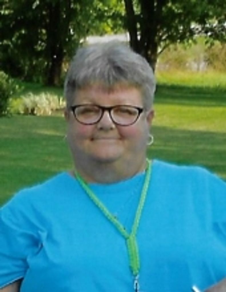 Cindy  Lee Bluford