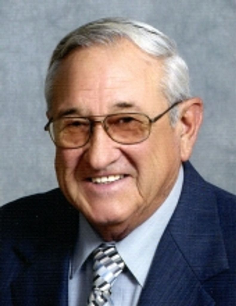 Aubrey  Lee Stoltz