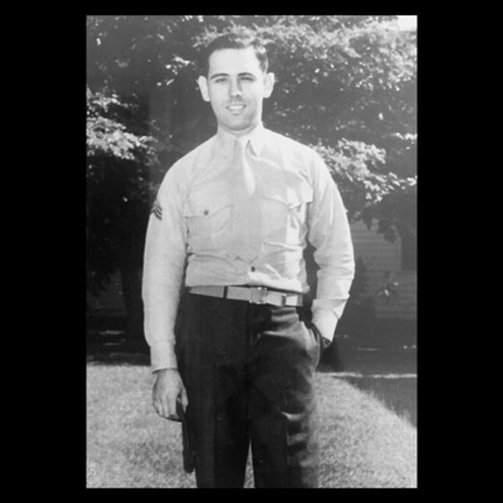 Luis Gil, Jr. Profile Photo