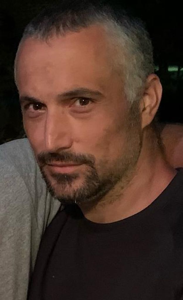 Robert Vaughn Mohon Profile Photo