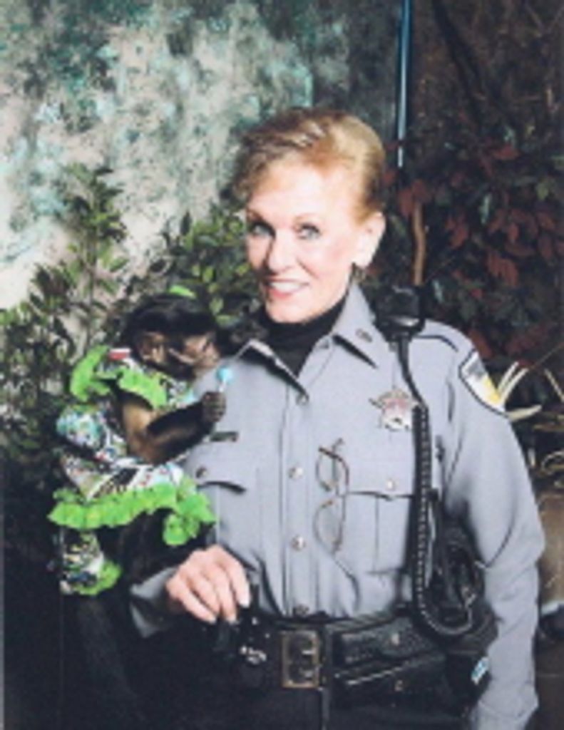 Linda Lee Bloomingdale