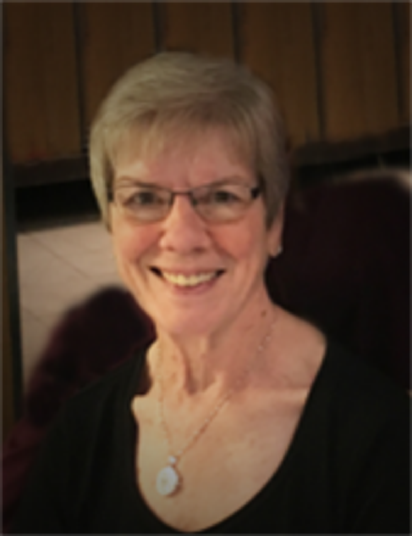 Diane Lohman photo gallery image 1 of 2