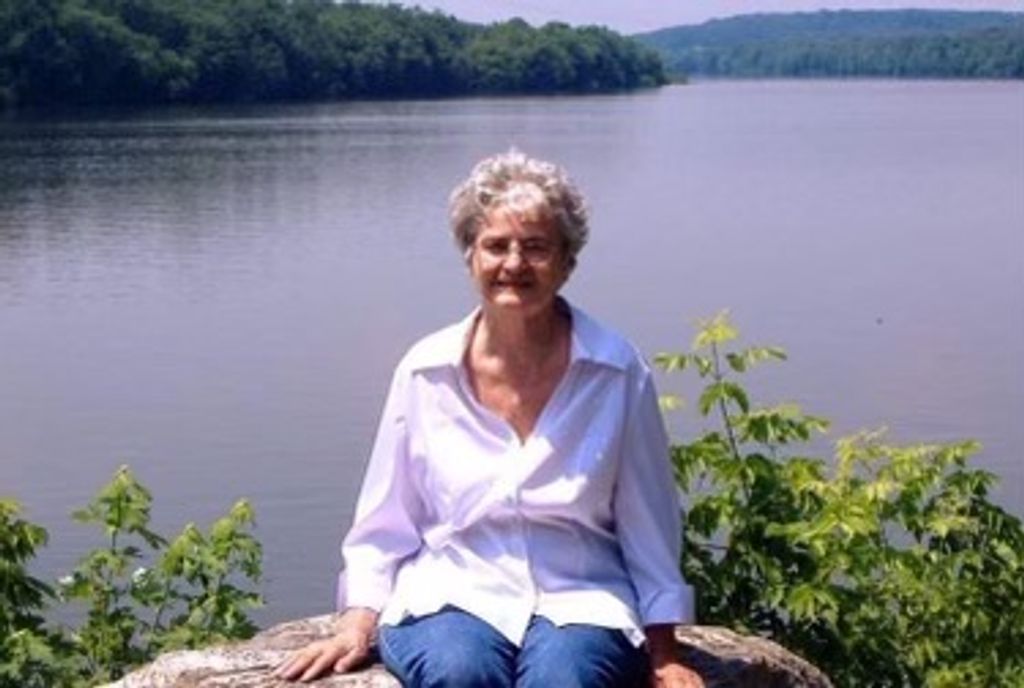 Pauline Viola (Morris)  Keyton