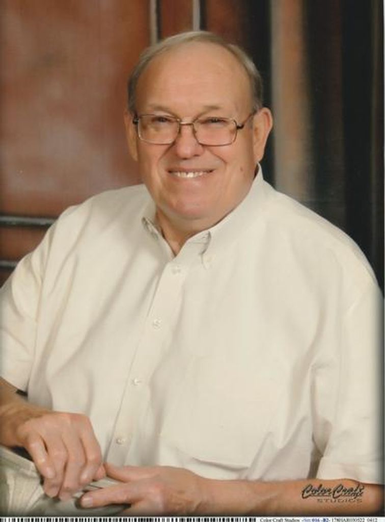 Larry Moses Profile Photo