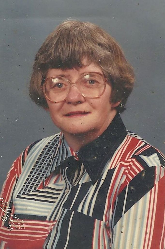 Evelyn M Kampfhenkel Profile Photo