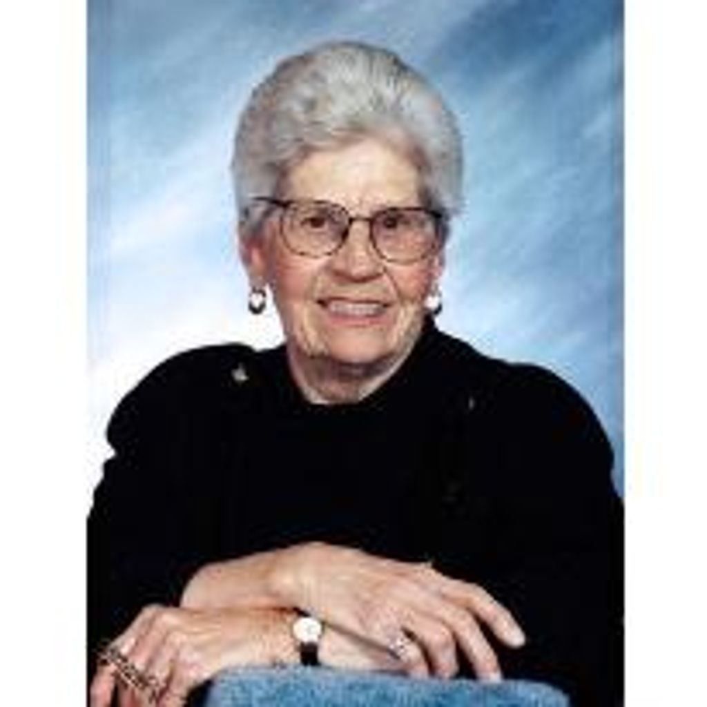 Juanita Irene Cravens