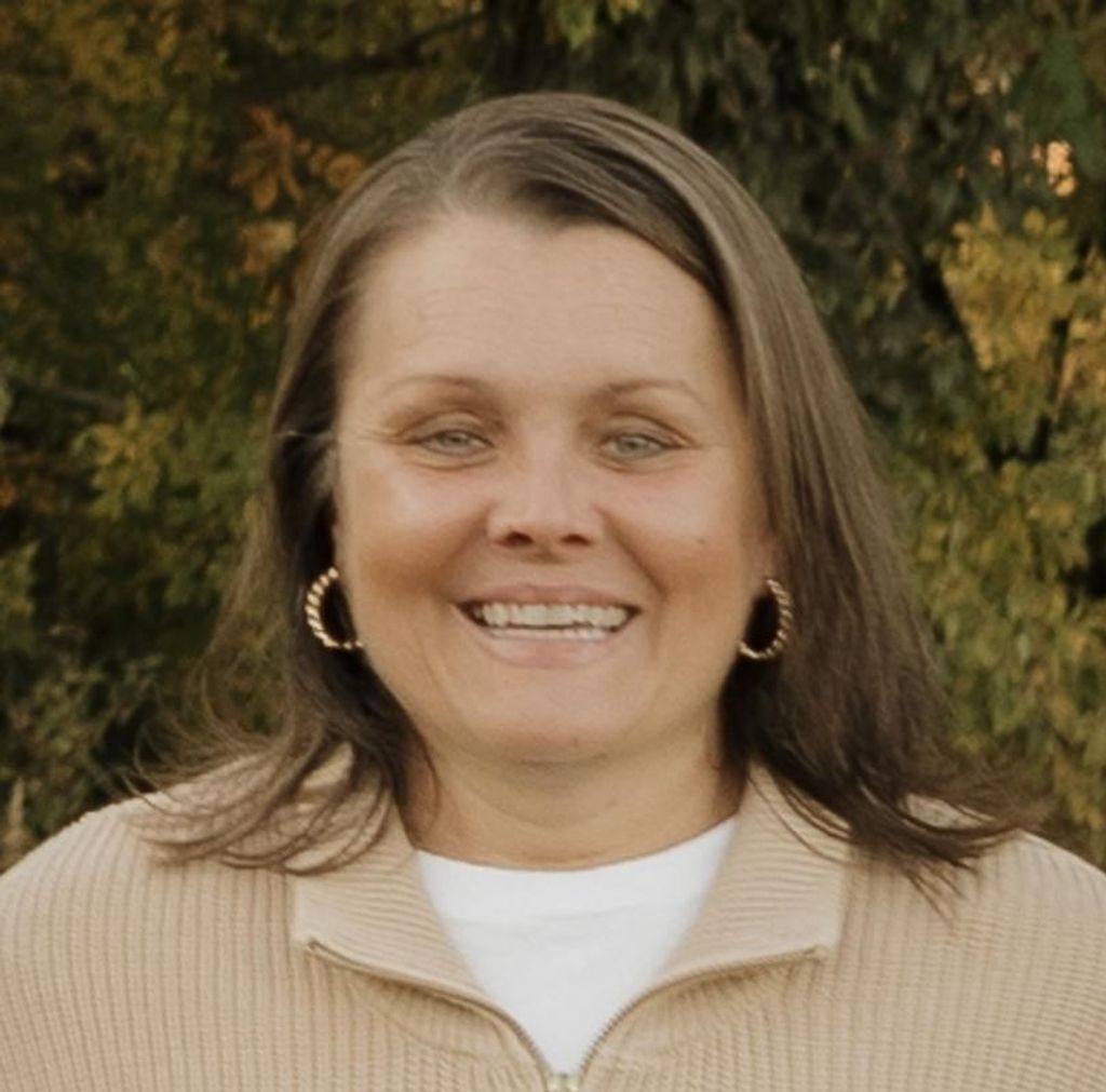 Marlene "Mar" J. Sejuste