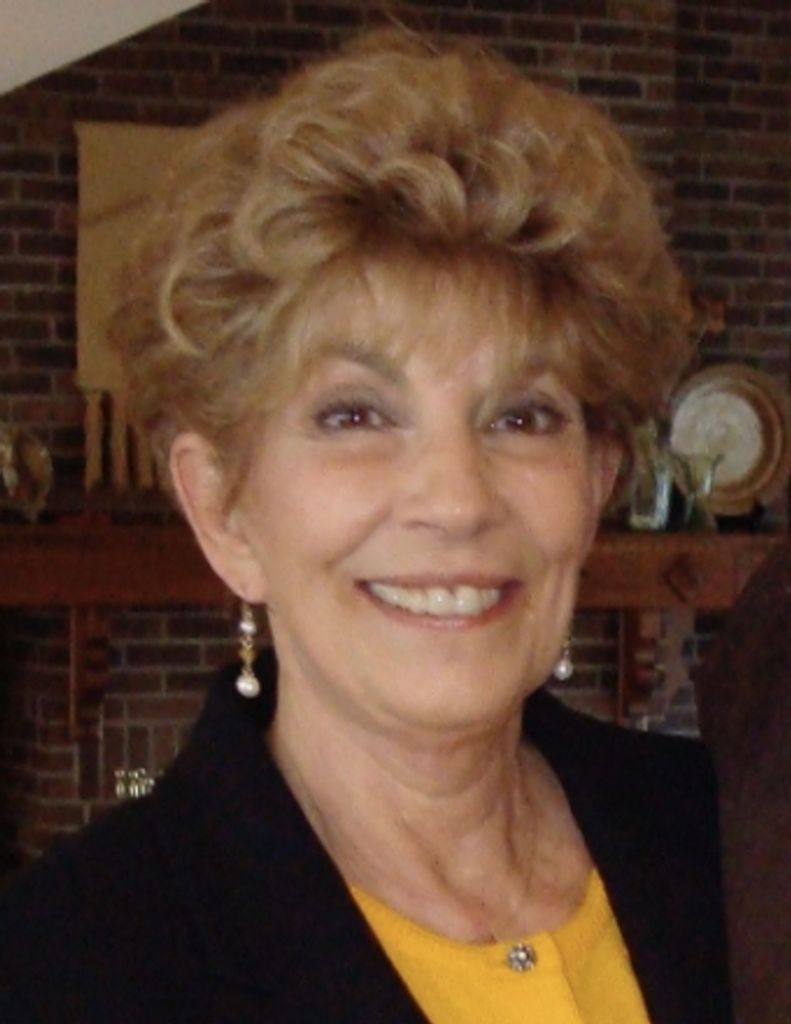 Elizabeth J. Mecca Profile Photo
