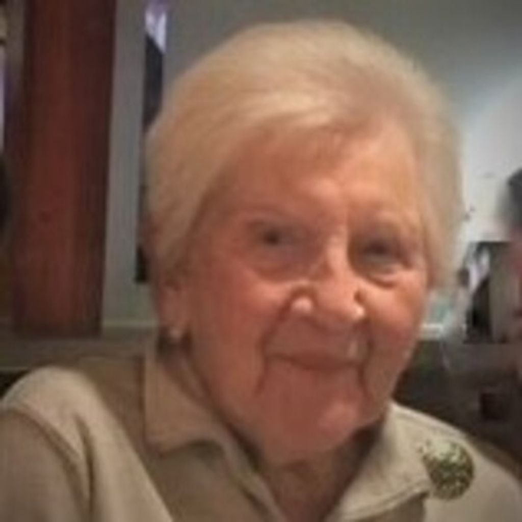 Patricia Dolena Cravens