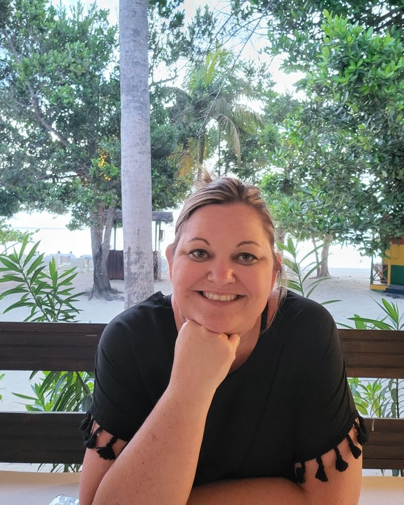 Shari Lynn Risheg