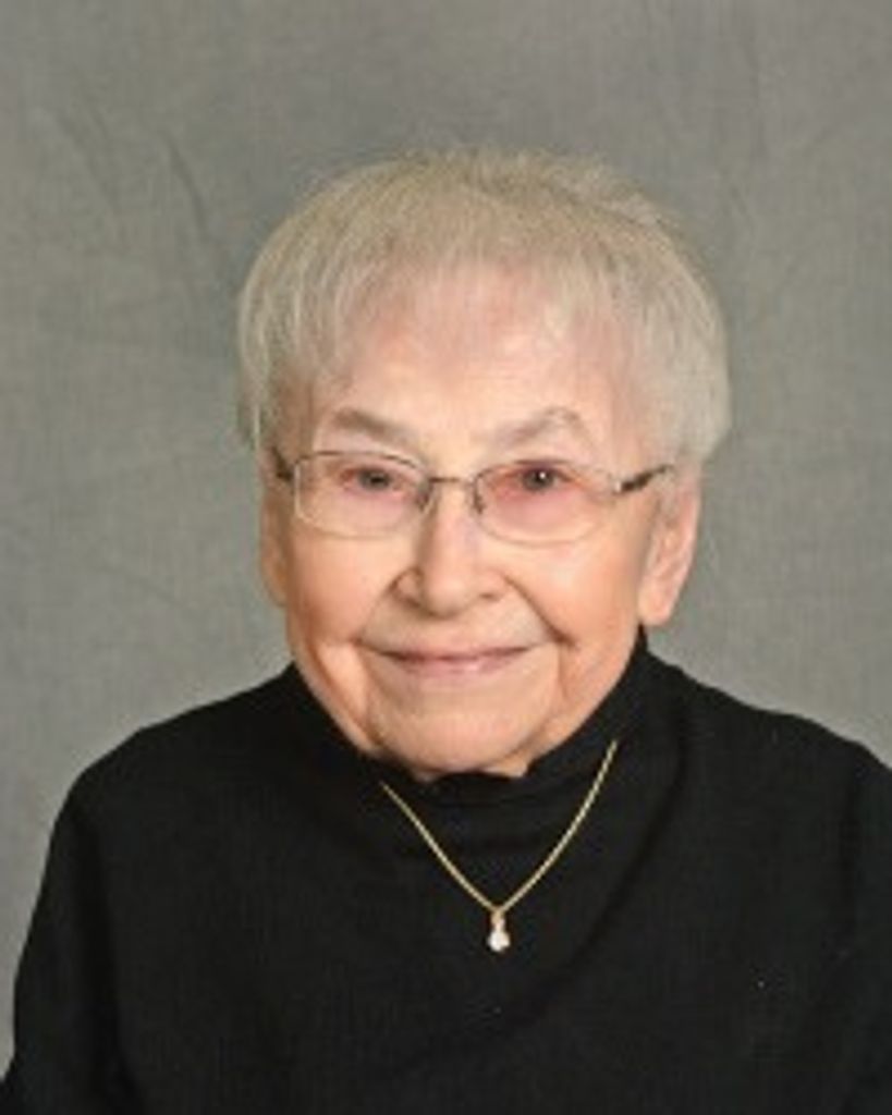 Betty Jean Gollnik