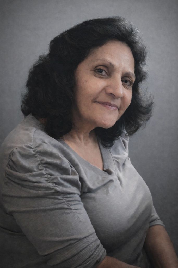 Elizabeth "Liz" Otero Profile Photo