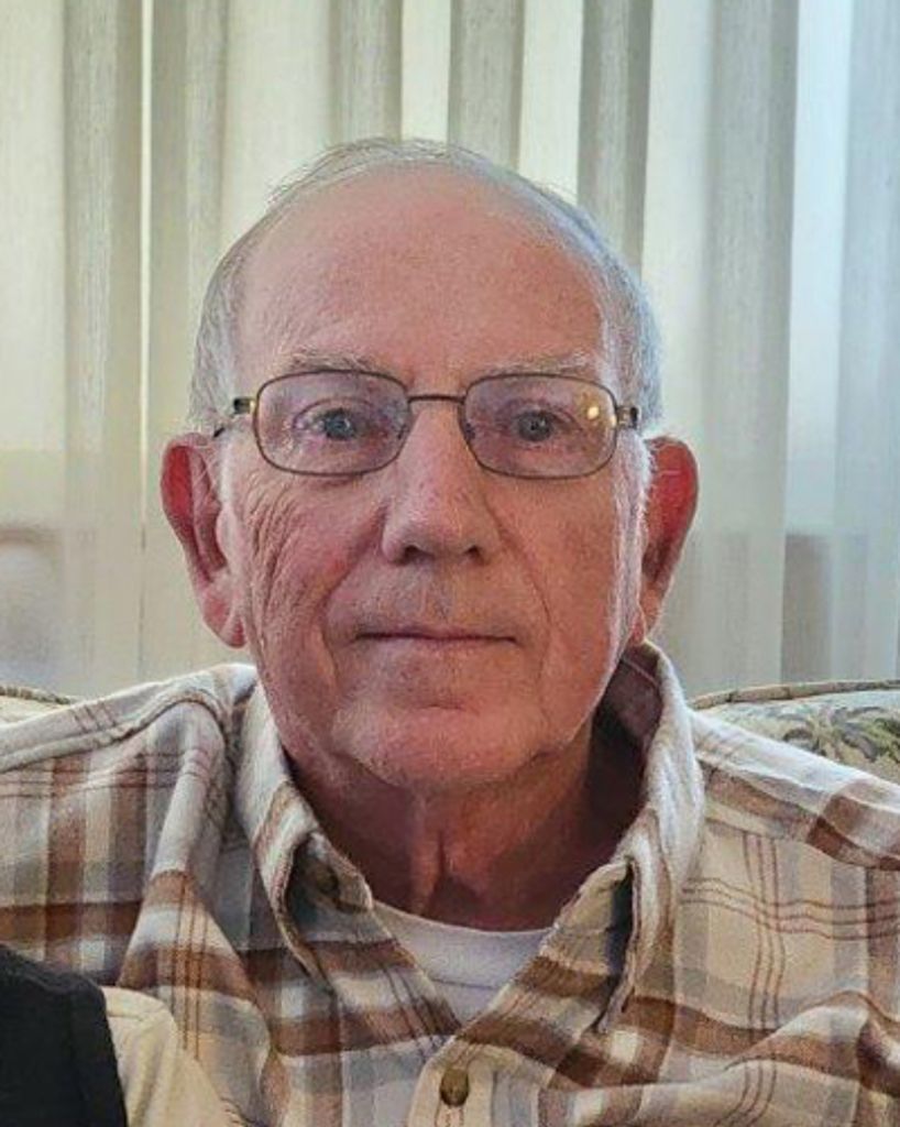 Donald R. Snyder Profile Photo