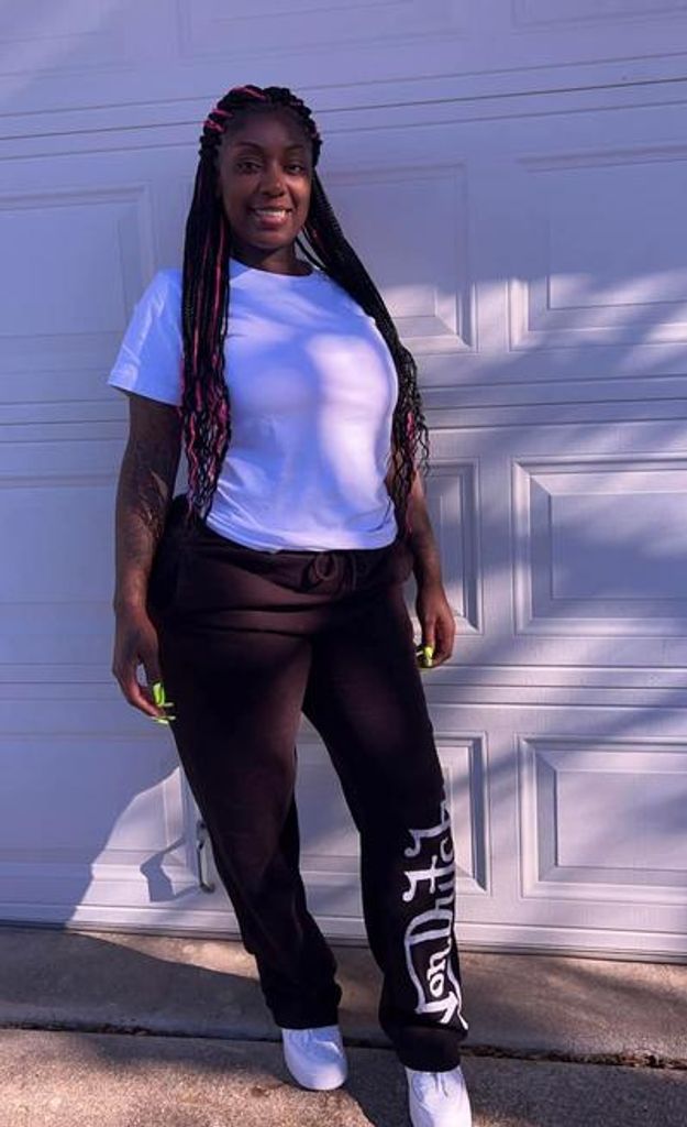 Shasmine Ta'Shawn Clack Profile Photo