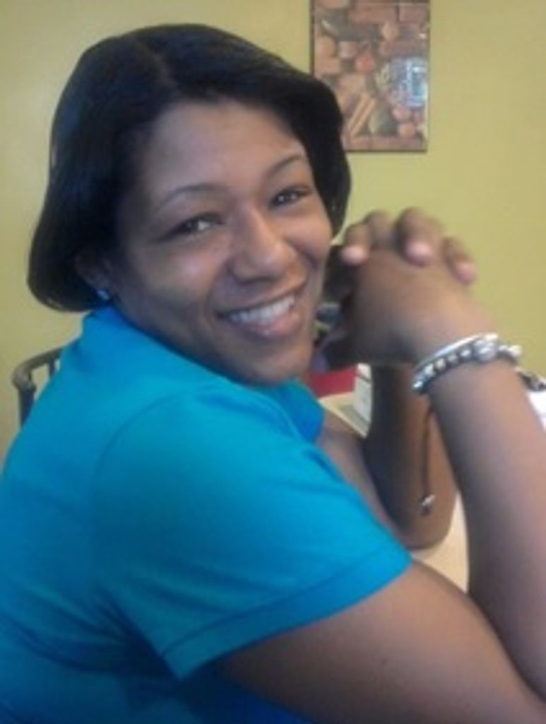 Lisa R. Anderson