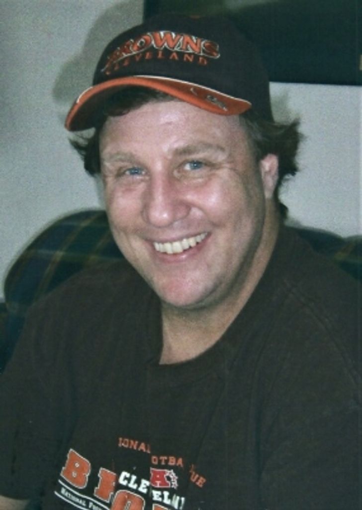 Michael Ray Cross Profile Photo