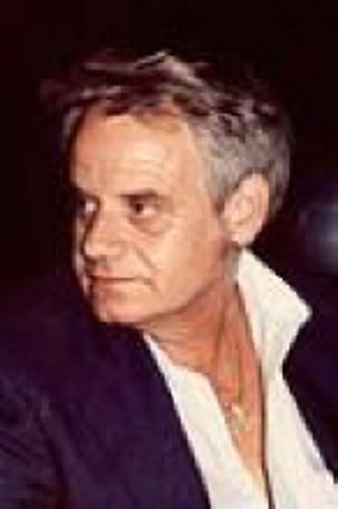 Bruce  Cecil Proper