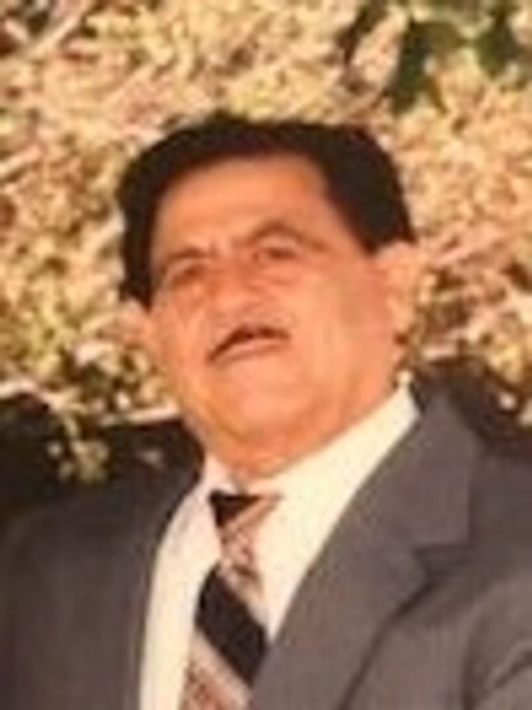 Uriel Neave Profile Photo