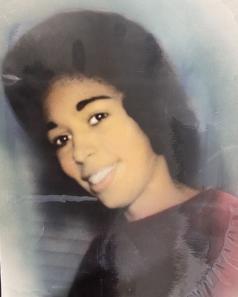 Helen Moye Profile Photo