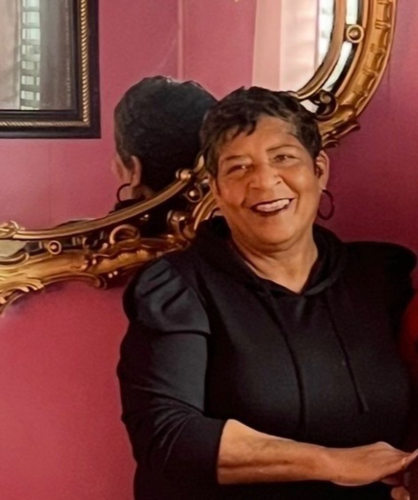 Rosalind Elaine Walls Profile Photo