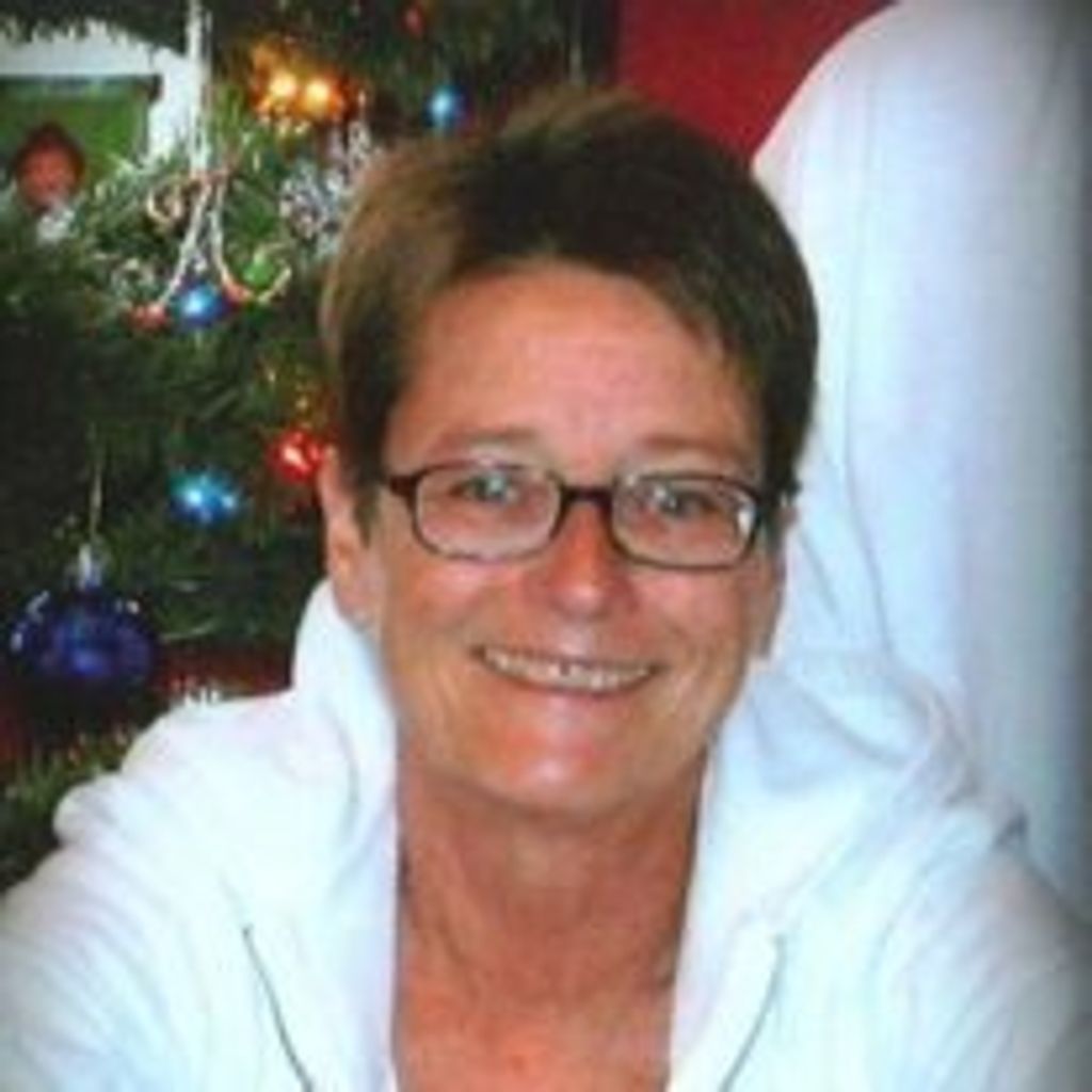 Laurie  Lee Vold
