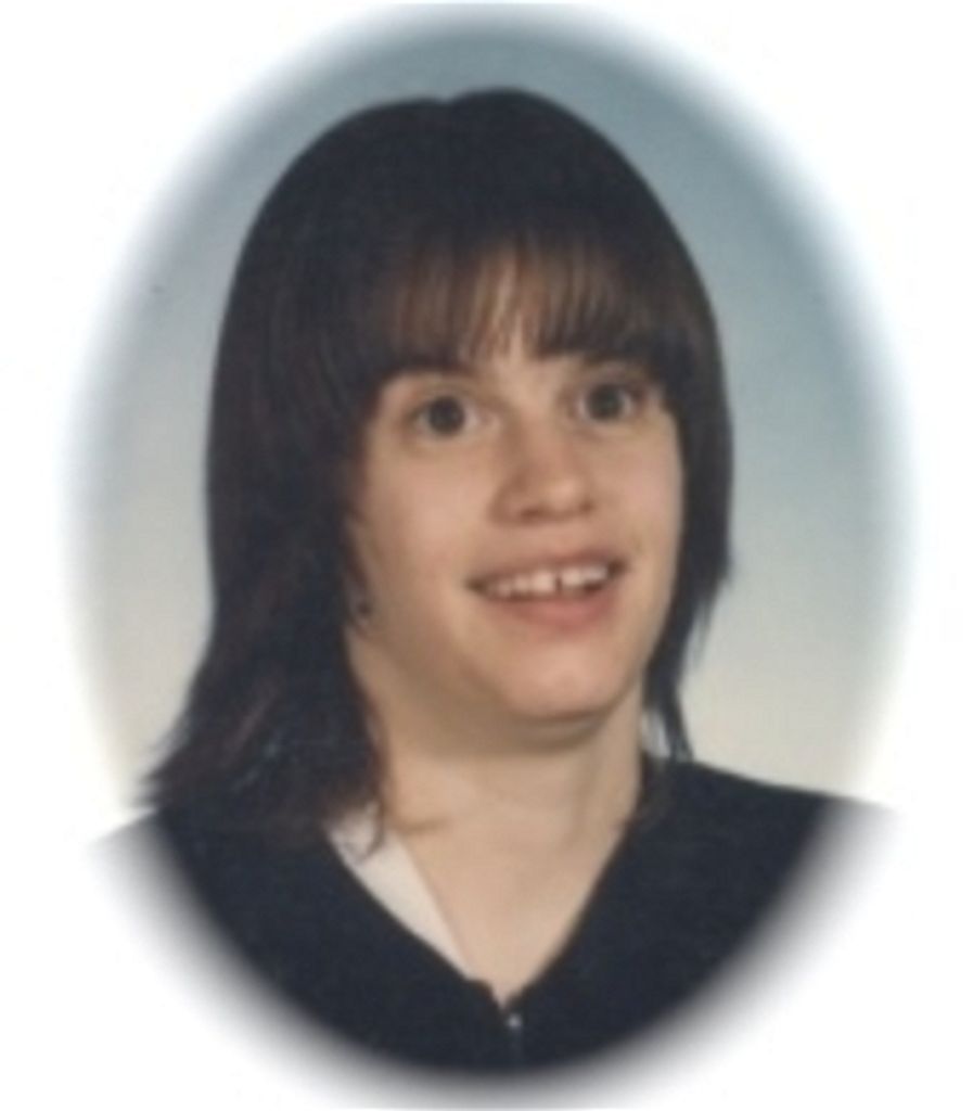 Kelly Marie Daugintis Profile Photo