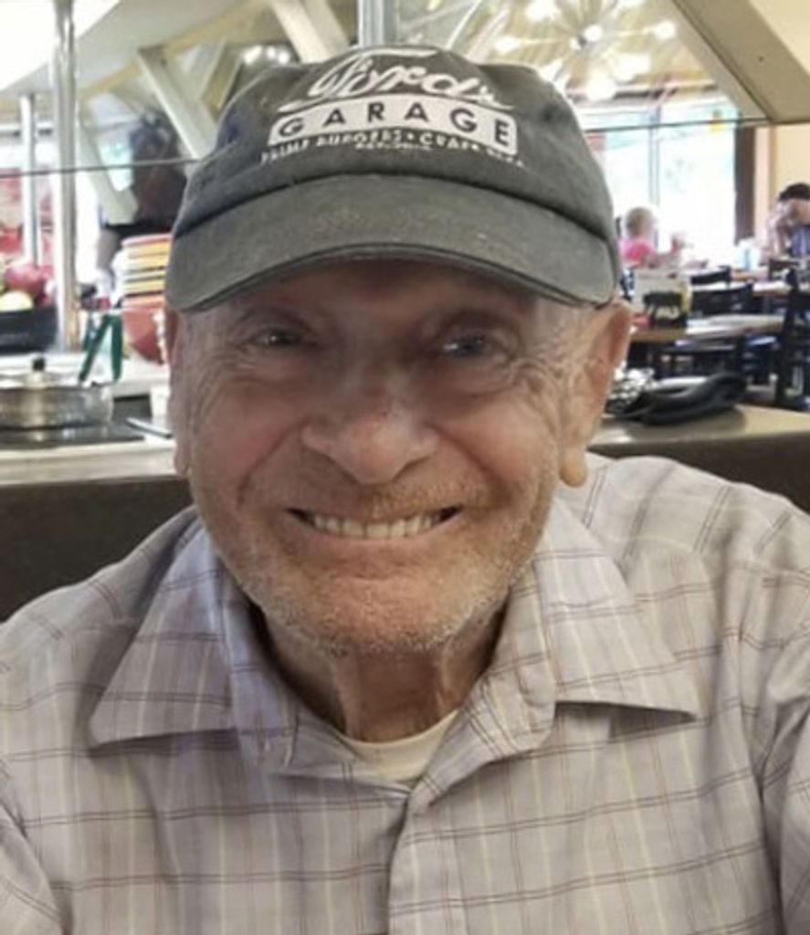 Willis "Cleve" Hayes