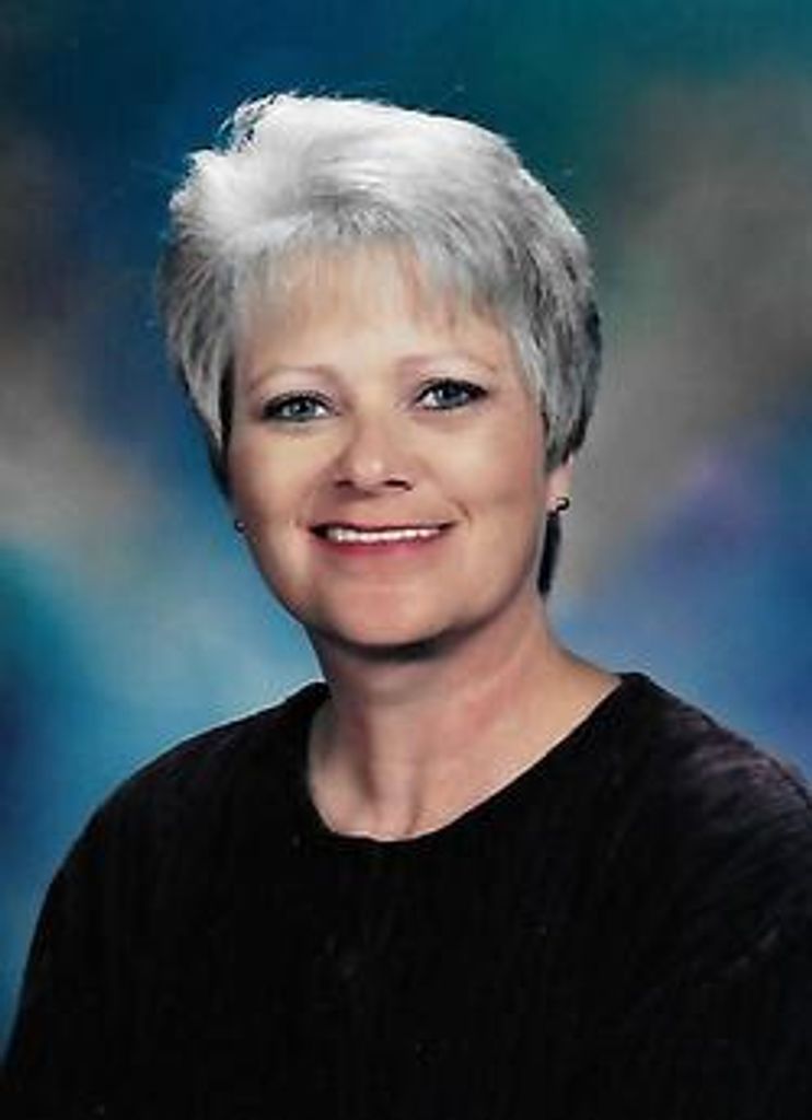 Robin Wilkey Spinks Profile Photo
