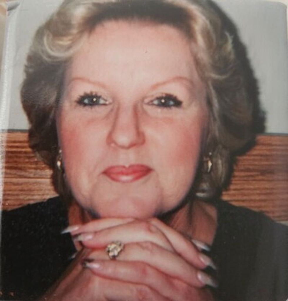 Toni Renee Helm Profile Photo