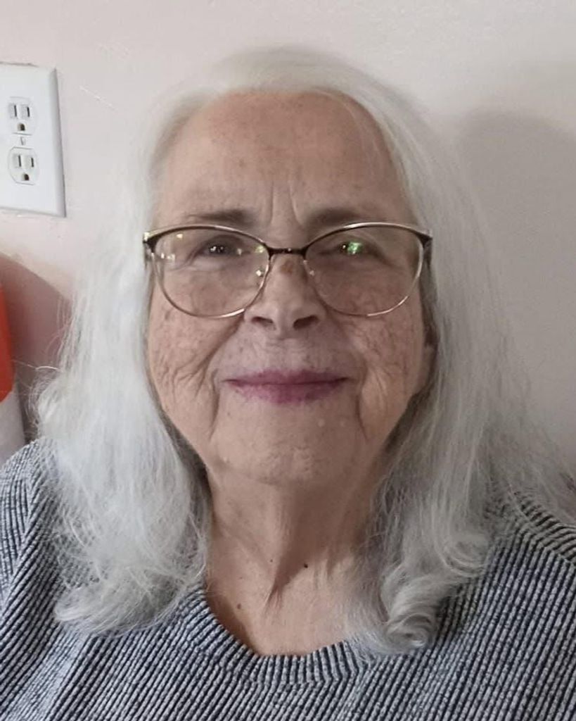 Sybil Cleo Short Profile Photo