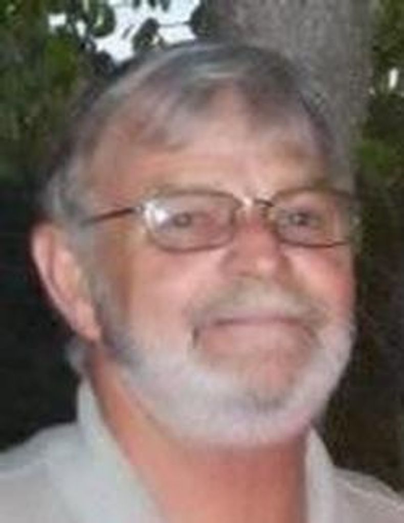 Larry Carlyle Thompson Profile Photo