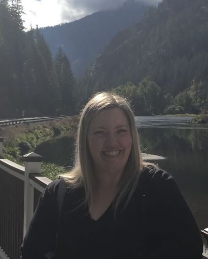 Lynsey Marie Schoultz Profile Photo