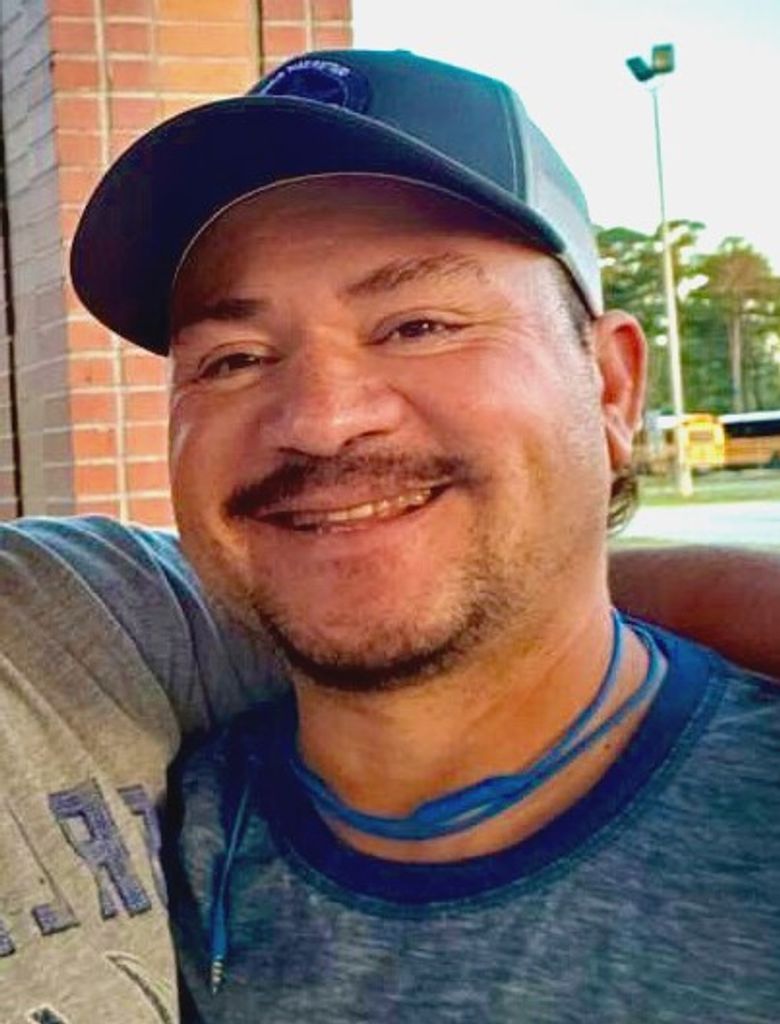 Carlos "Neto" Ernesto Preza-Sosa Profile Photo