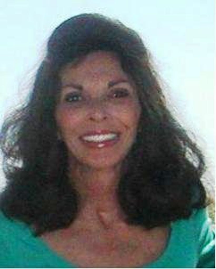 Giles, Nancy Jo