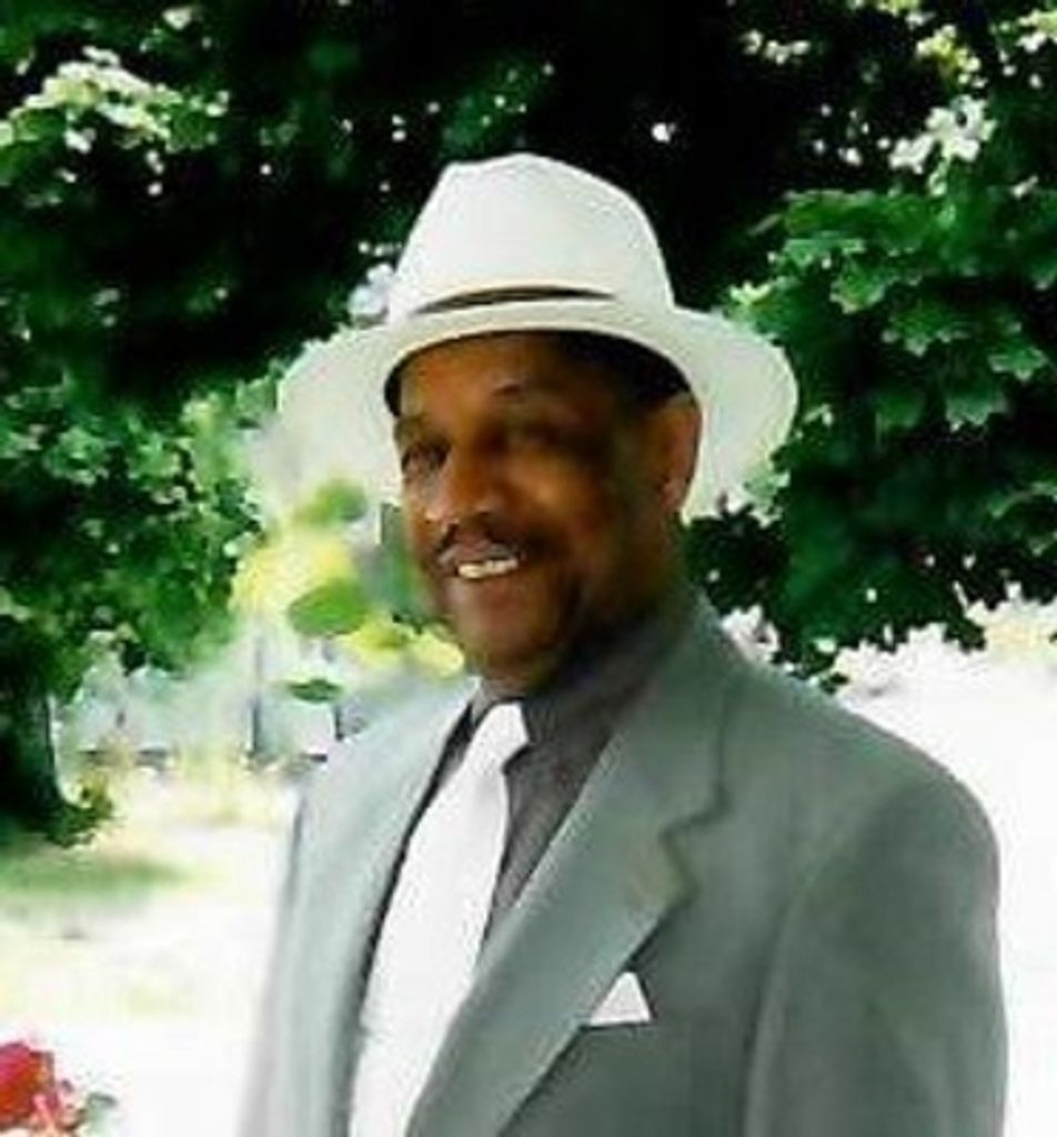 Harold L Simmons Sr