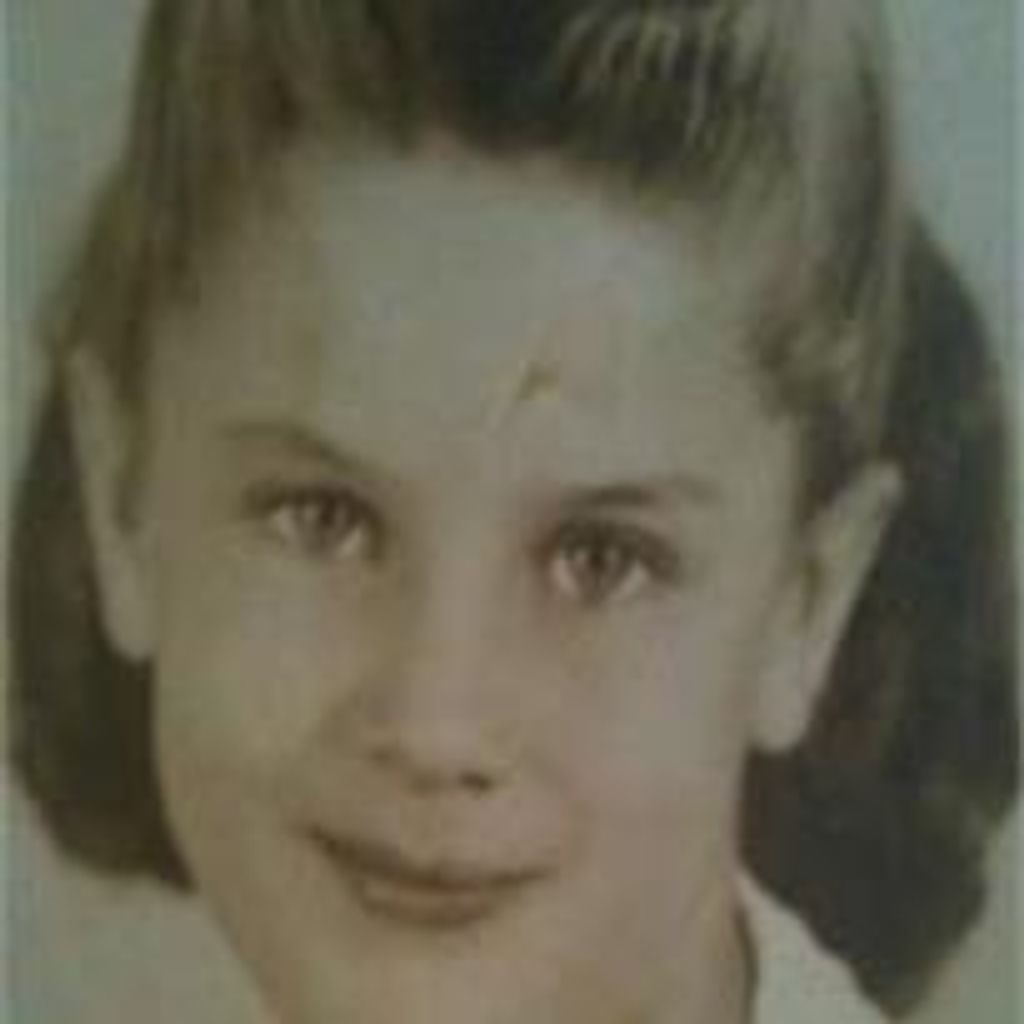 Marie Lewis Profile Photo