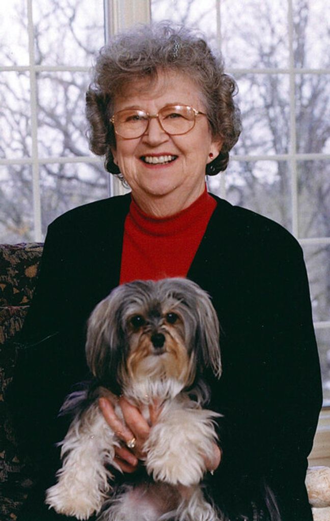 Loma Yvonne Lusthoff Profile Photo