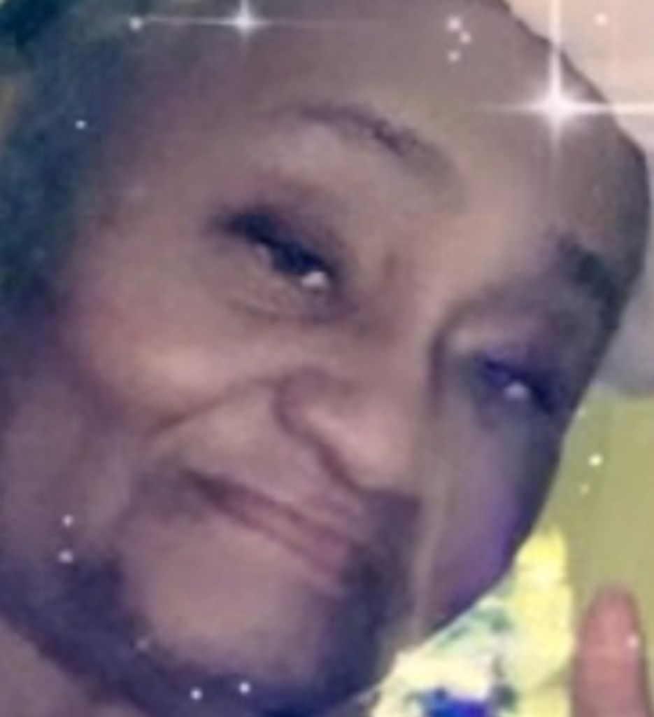 Vivian Delores Thompson Profile Photo