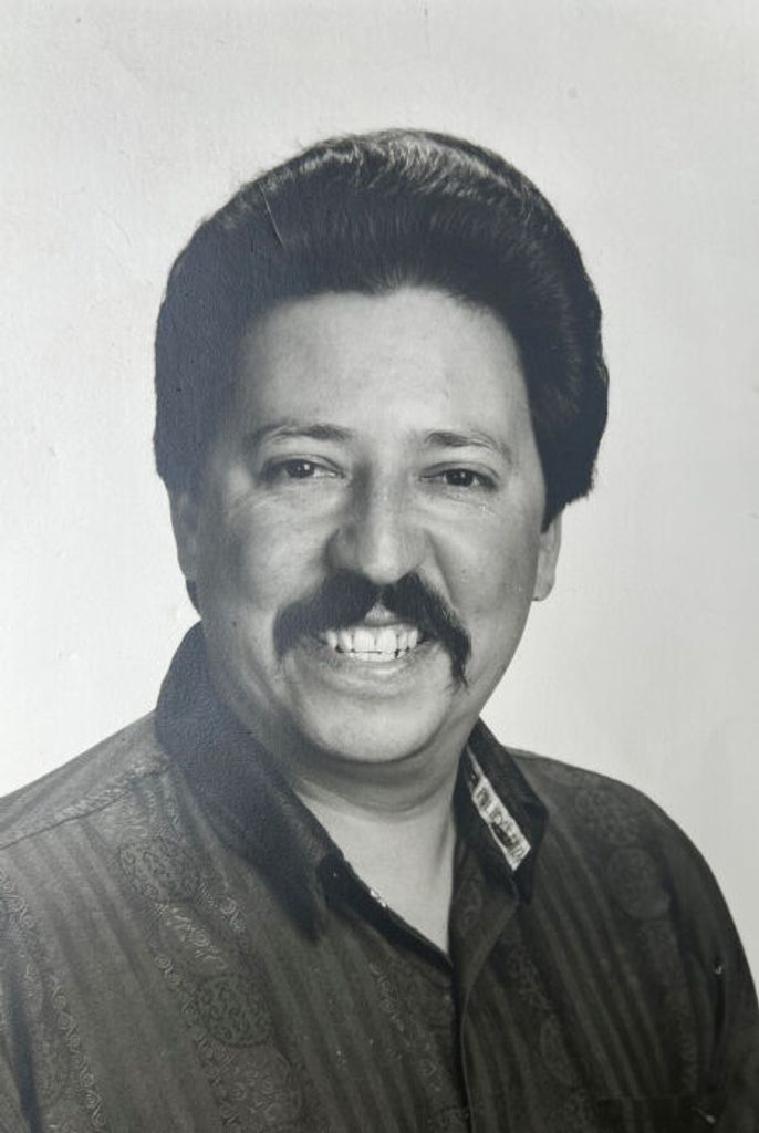 Rafael Mora, Sr.