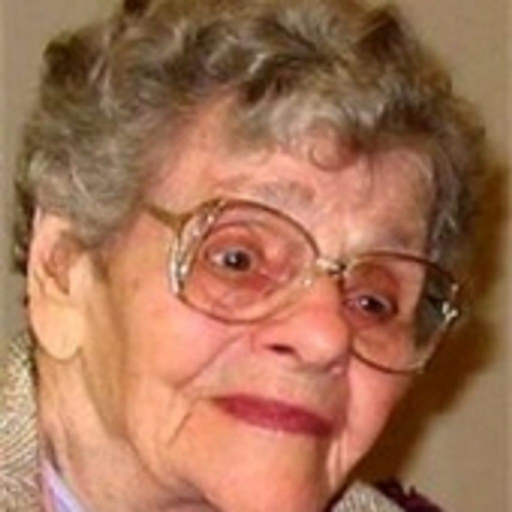 Suzanne Fawcett Snow