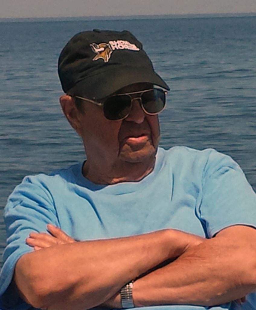 Dennis Gunderson Profile Photo