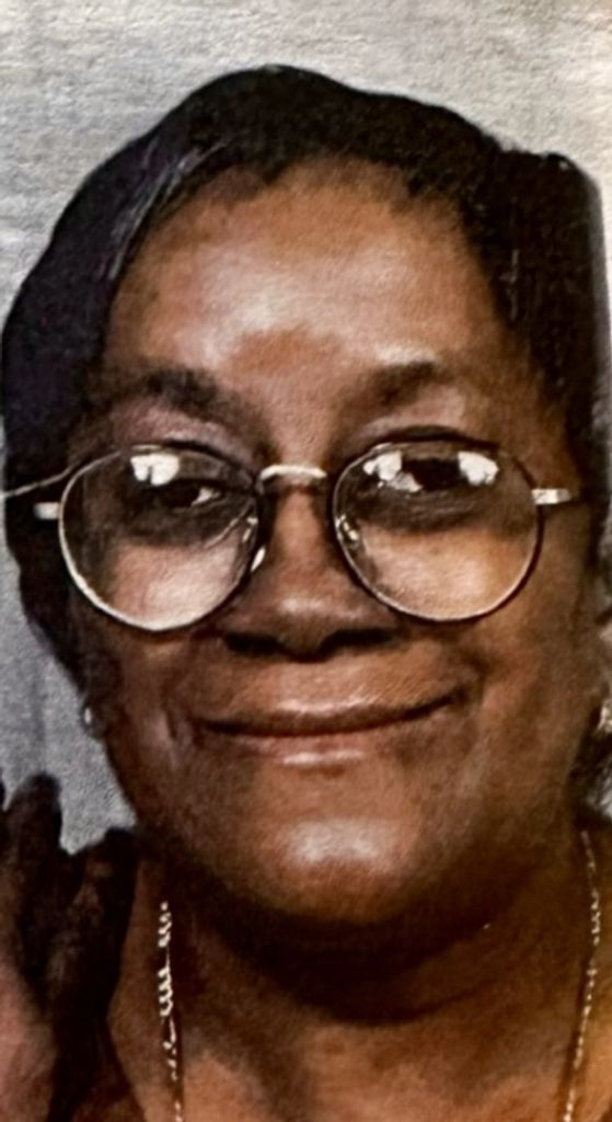 Debra Vonalie Davenport Profile Photo