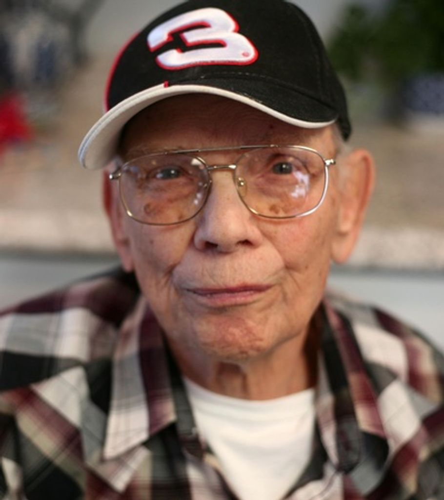 Kenneth B. Anderson Profile Photo