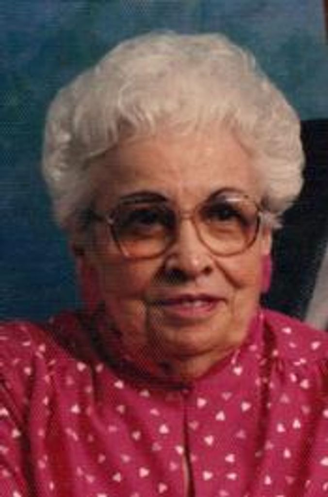 Mainelle "Nellie" Bettendorf