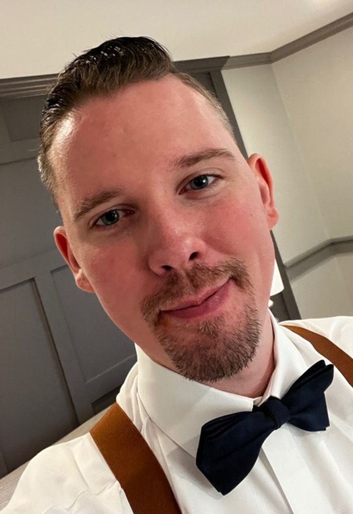 Robert Leighton Anderson Profile Photo