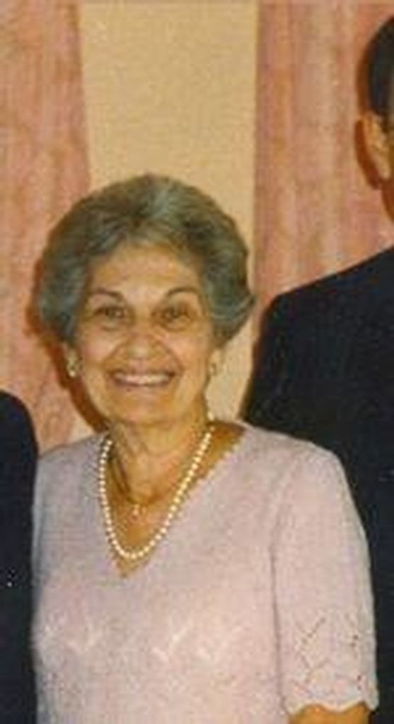 Elizabeth Yegan Profile Photo